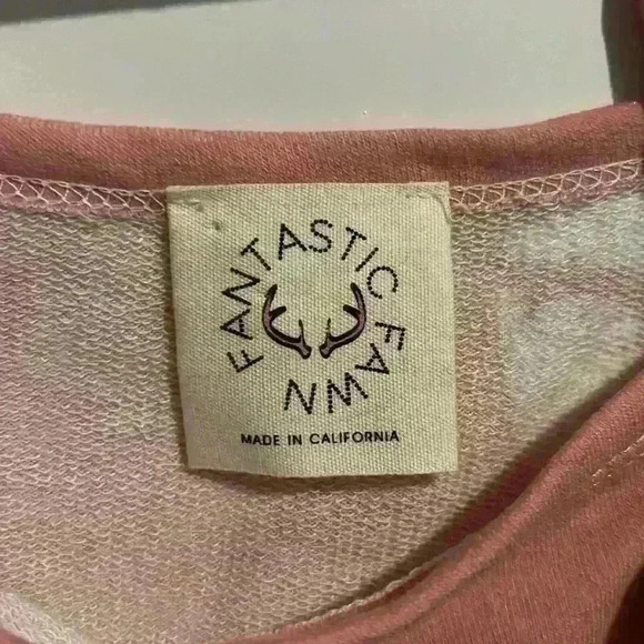 💋Fantastic Fawn ENDEAR LipPrint Asymmetric Cutout Jersey Top Size L - Picture 8 of 9